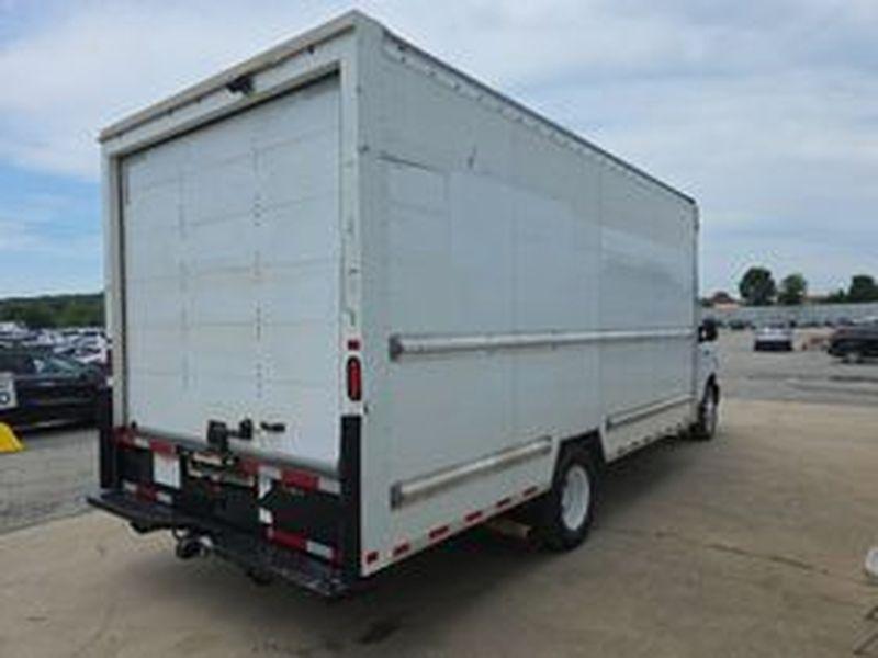ford e-series cutaway 2022 1FDWE3FN8NDC04136 image ford e-series cutaway 2022 1FDWE3FN8NDC04136 image